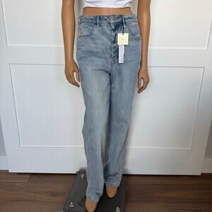 NWT-Francesca’s TGLA, Mid-Rise Straight Leg Jean w/ Pink Piping, Womens Size 26